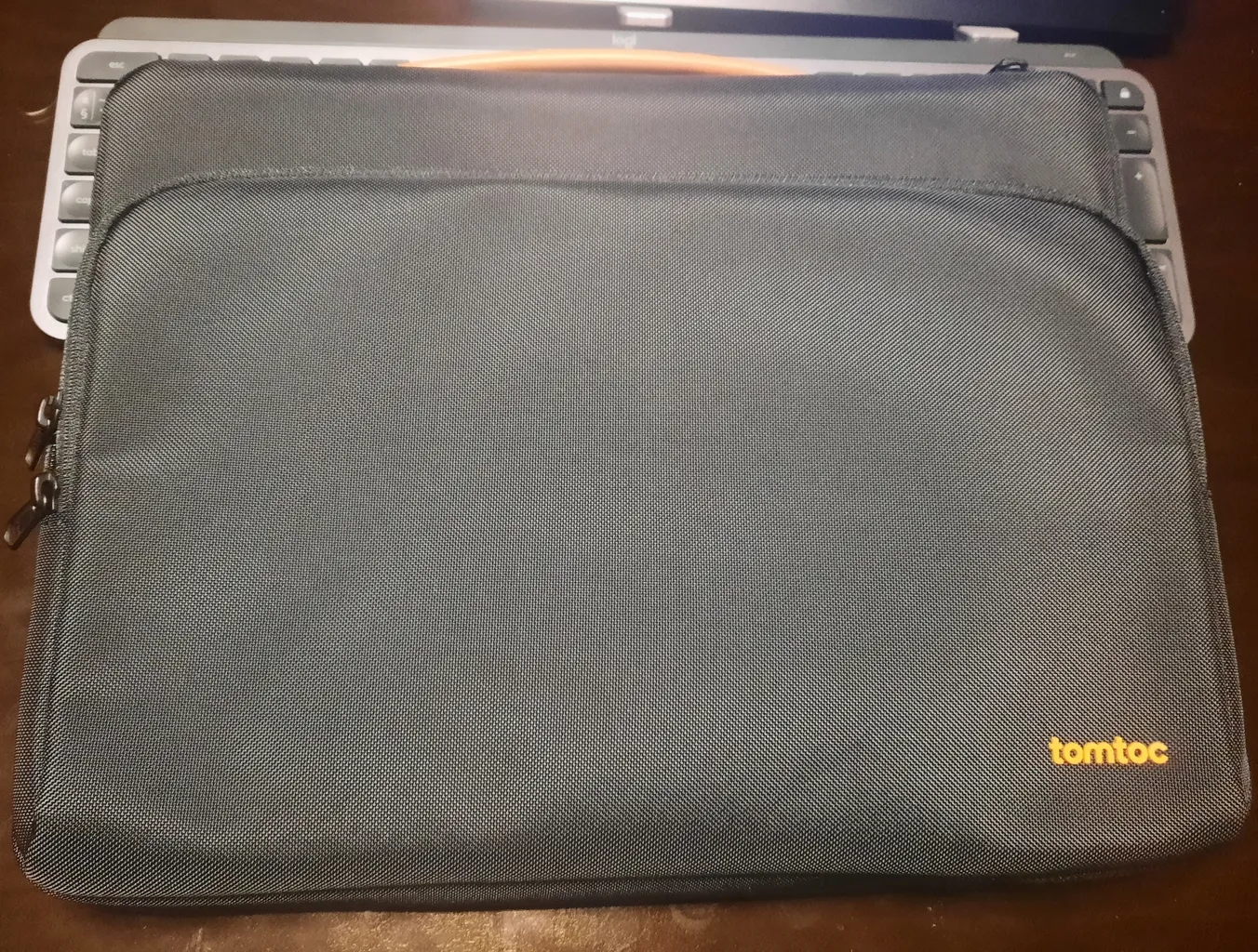 کیف لپ تاپ تام تاک مدل Defender-A14 مناسب برای لپ تاپ 13.5 تا 14.4 اینچی