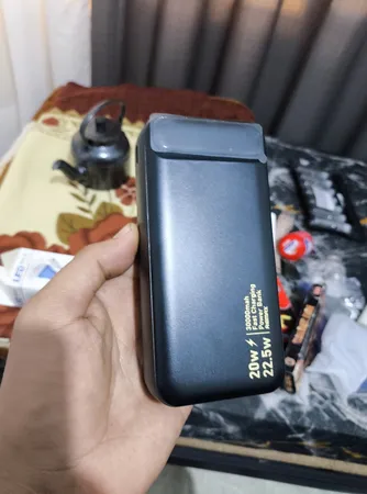 پاوربانک 22.5 وات ریمکس مدل RPP-660 ظرفیت 30000 میلی آمپر ساعت