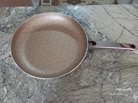 تابه پن هوم مدل کاملیا سایز 28