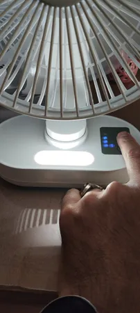 پنکه شارژی جیپاس مدل GF21157