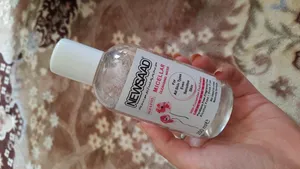 تجریه خرید محلول پاک‌کننده آرایش صورت نیوساد مدل میسلار واتر حجم 250میلی‌لیتر