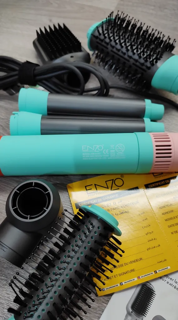 سشوار برس دار حالت دهنده انزو پروفیشینال مدل EN-4133