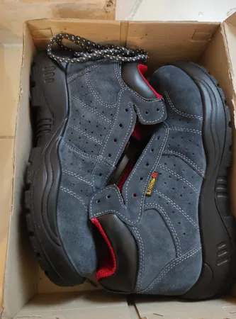 کفش ایمنی ایمن ترن مدل پاور بلند