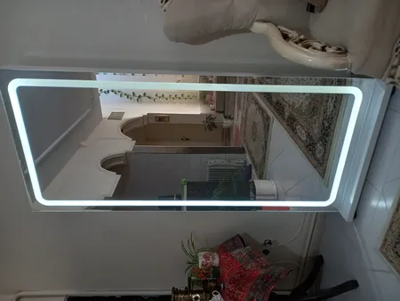 آینه مدل بک لایت پایه دار