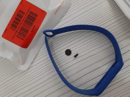 بند مدل rain-560 مناسب برای مچ بند هوشمند شیائومی Mi Band 6