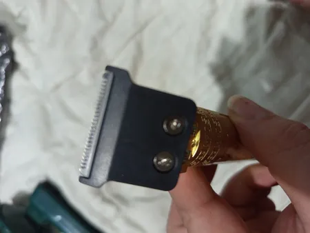 ماشین اصلاح موی صورت مدل V-T9