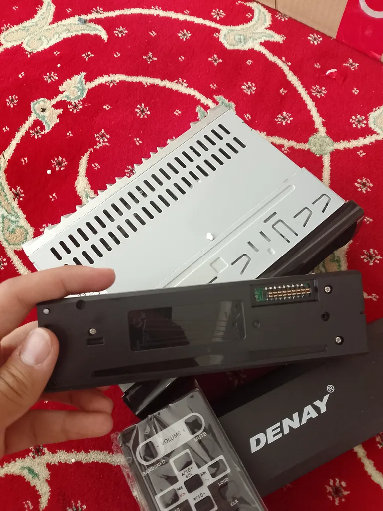پخش کننده خودرو دنای مدل DE-C8022D