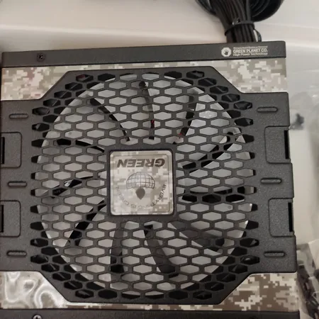 منبع تغذیه گرین مدل GP800B-HP EVO