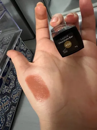 رژ لب جامد این لی مدل Chocolate Bar شماره 450