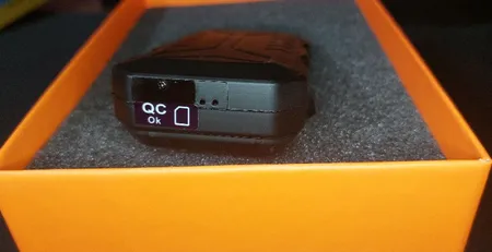 ردیاب خودرو آذر ردیاب مدل GT960