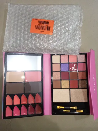 پالت آرایش صورت آنی لیدی مدل یونیکورن