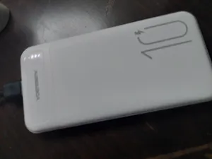 تجریه خرید پاوربانک 10 وات وی دنمن وی مدل dp 09 ظرفیت 10000 میلی آمپر ساعت