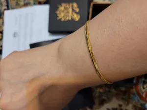 تجریه خرید دستبند طلا 18 عیار زنانه طلای مستجابی مدل هرینگبون کد 19