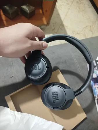 هدفون بلوتوثی جی بی ال مدل JBL Tune 720BT