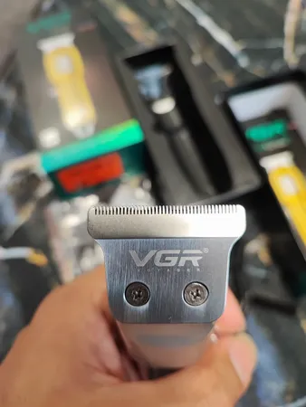 ماشین اصلاح موی سر و صورت وی جی ار مدل V-919