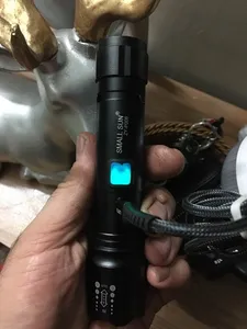 تجریه خرید چراغ قوه دستی اسمال سان مدل ZY-P008