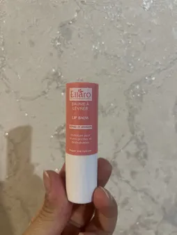 بالم لب الارو مدل Repair And Hydrate تحت لیسانس