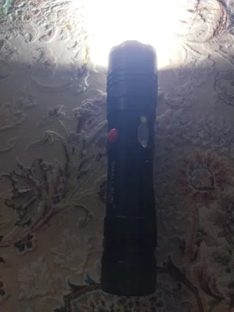 چراغ قوه مدل T6