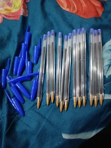 تجریه خرید خودکار بیک مدل Cristal Medium 1mm کد B12 بسته 12 عددی