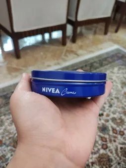 کرم مرطوب کننده نیوآ مناسب انواع پوست حجم 150 میلی لیتر