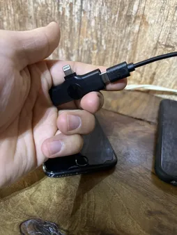 میکروفن یقه ای بی سیم انسر کد Lightning