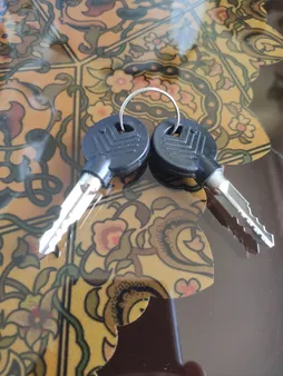 قفل فرمان خودرو نووا مدل L600