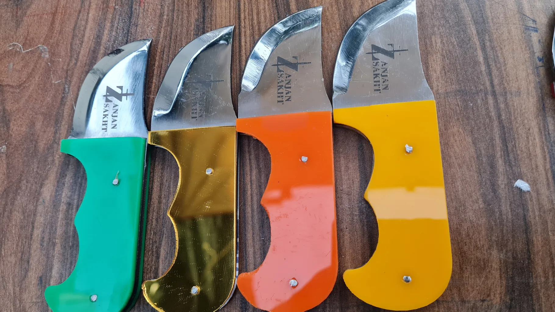 چاقوی سفری مدل MINI-10