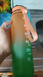 قمقمه مدل ورزشی گنجایش 1 لیتر