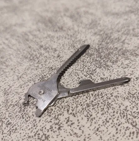 ابزار چندکاره سفری مدل 870