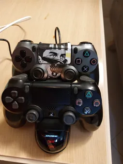 پایه شارژر دسته بازی پلی استیشن 4 دابی مدل tp889