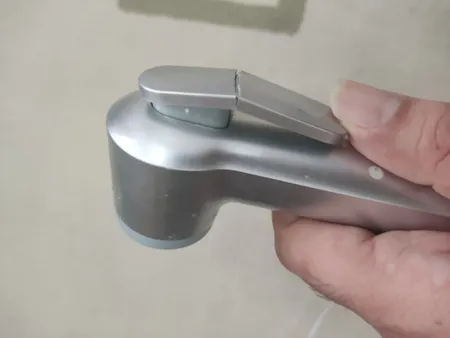 سرشیر کاهنده مصرف آب مدل شات آف