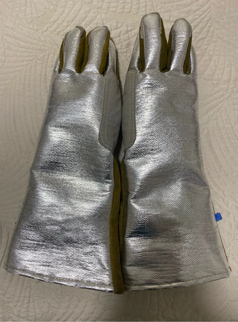 دستکش ایمنی مدل عایق حرارت ALMINIYOMI