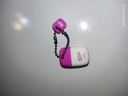 فلش مموری سیلیکون پاور مدل Touch T07 ظرفیت 64 گیگابایت