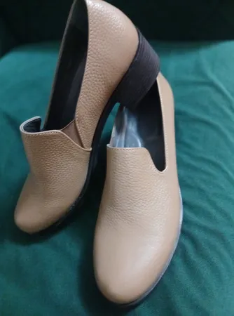 کفش زنانه چرم عطارد مدل چرم طبیعی کد SH170