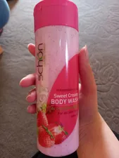 تجریه خرید شامپو بدن شون مدل Strawberry And Milk حجم 300 میلی لیتر