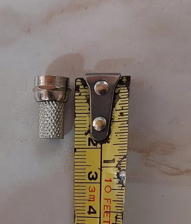 فيش آنتن مركزى مدل a100 - بسته ١٠٠ عددى