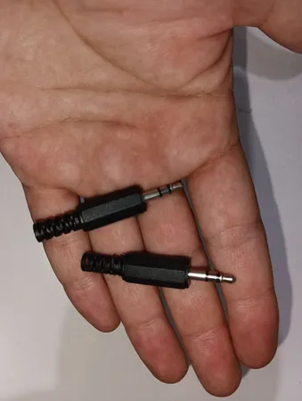 فیش AUX مدل 2 خط بسته 2 عددی