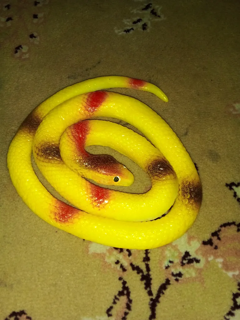 ابزار شوخی مدل مار