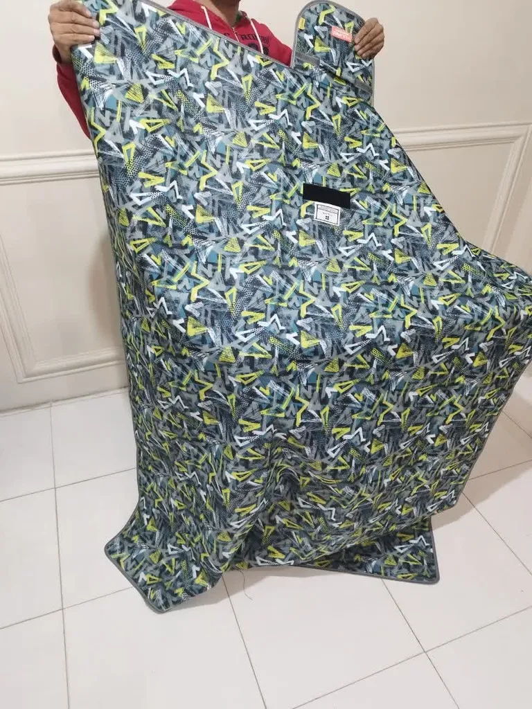 زیر انداز سفری 4 نفره توریث مدل VS-800