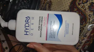 تجریه خرید کرم مرطوب‌کننده و نرم‌کننده هیدرودرم مدل Aqua Satin حجم 500 میلی‌لیتر