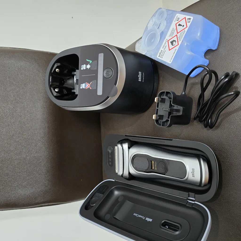 ماشین اصلاح موی صورت شارژی براون مدل 9577cc