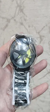 ساعت مچی عقربه‌ای مردانه والار مدل رینگی متحرک کد W19