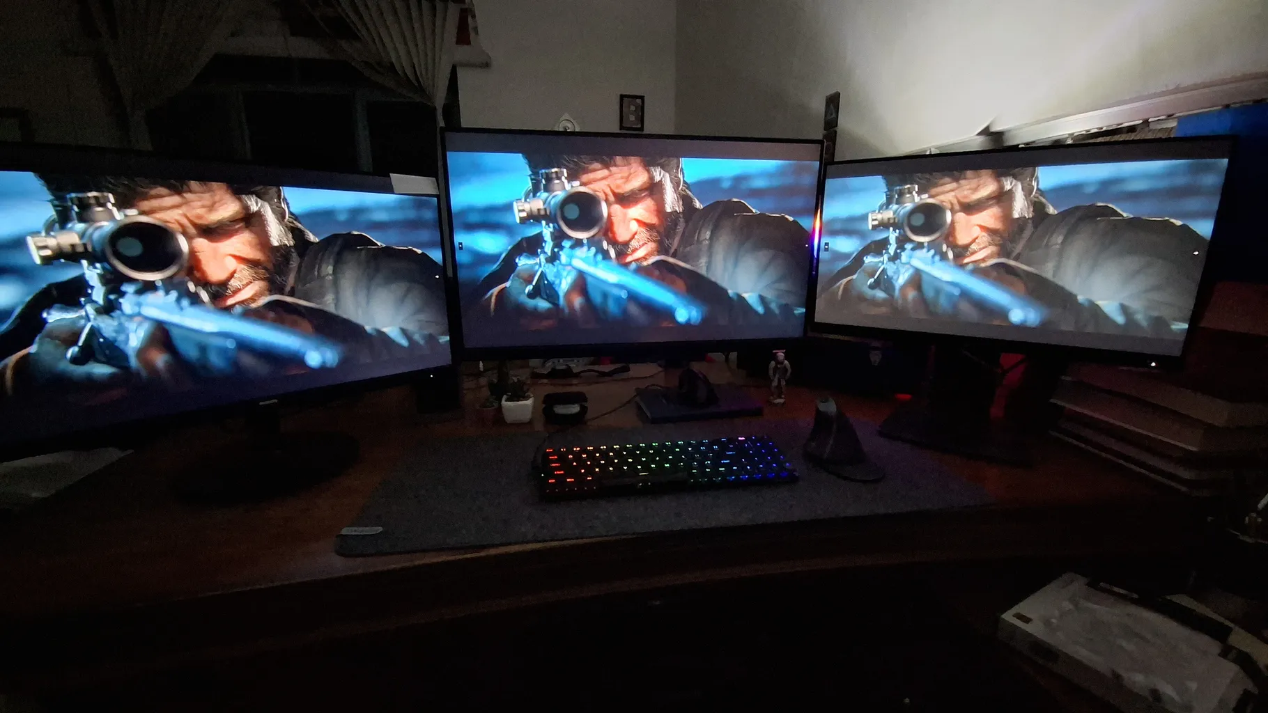 مانیتور فیلیپس مدل 241V8B سایز 24 اینچ