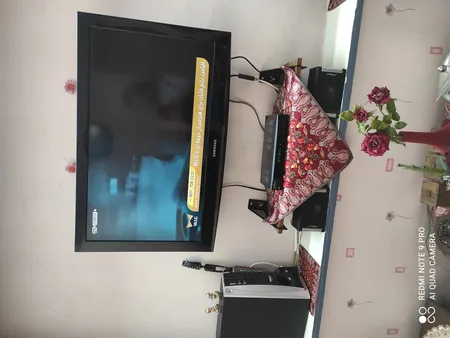 شلف دیواری مدل پیانو VN-215