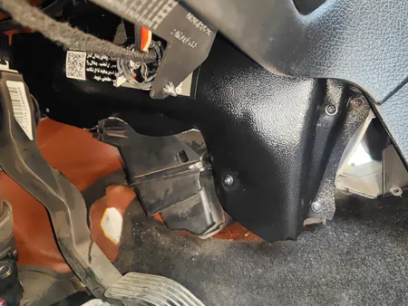 محافظ رادیاتور بخاری فنی ها مدل T5 مناسب برای پژو 207