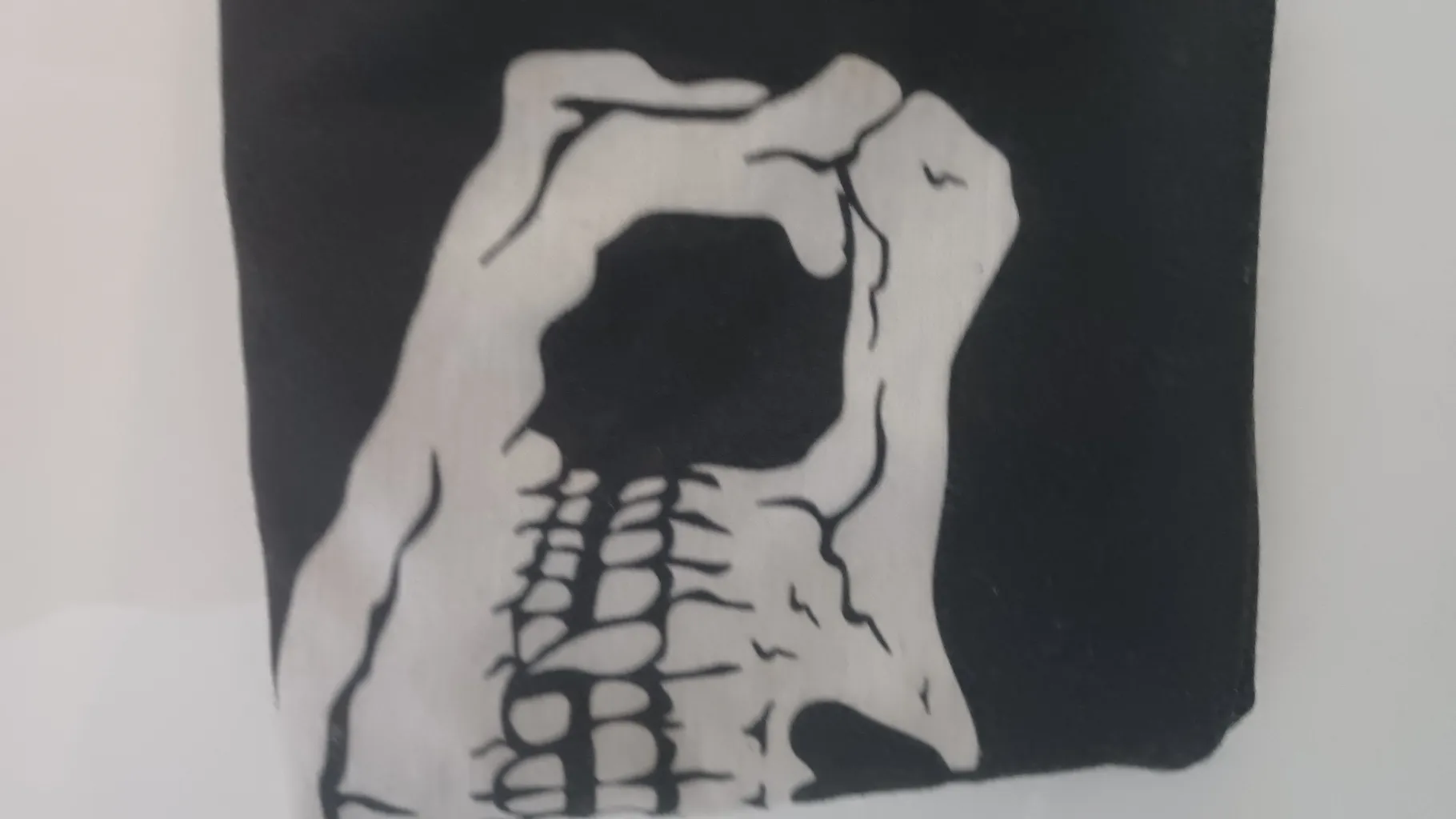 ماسک صورت طرح گوست 01