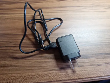 ماشین اصلاح موی صورت کیمی مدل KM-2299+5Vadapter