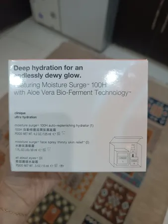 مجموعه مراقبت از پوست کلینیک مدل Travel Exclusive مجموعه 3 عددی