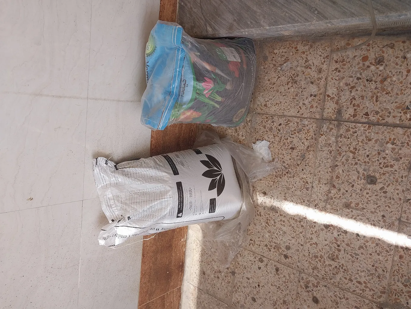 کود آلی حاوی هیومیک سایتال مدل Humic وزن 25 کیلوگرم