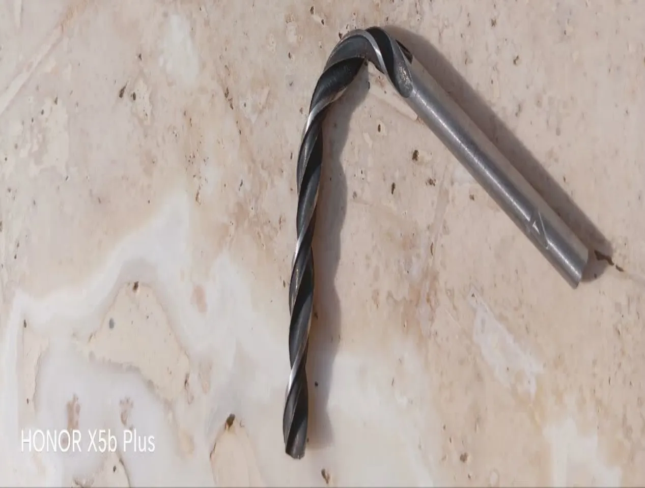 پیچ گوشتی شارژی 88 ولت سه نظام جاب مدل JB-88 POWER X مجموعه 40 عددی